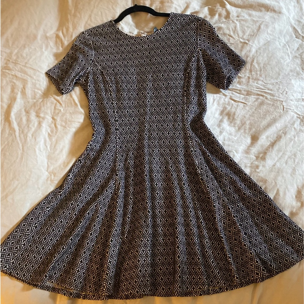 Club Monaco Size 6 Fit & Flare Dress